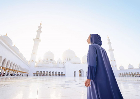 Moschee und Ferrari World – aus Dubai