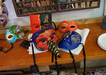 Dekoration venezianischer Masken