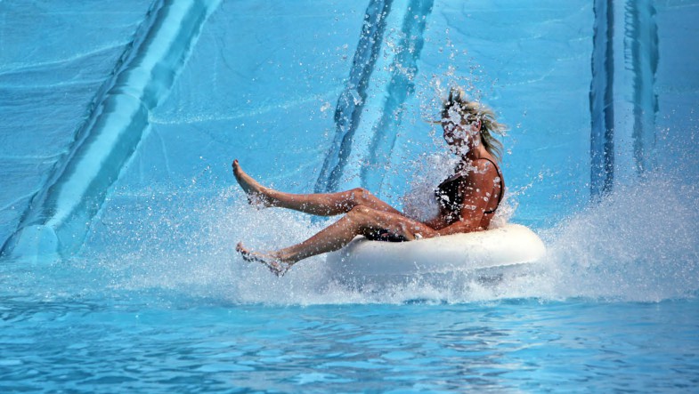 SURFING HILL aquafan